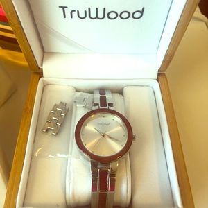 Truwood women’s watch